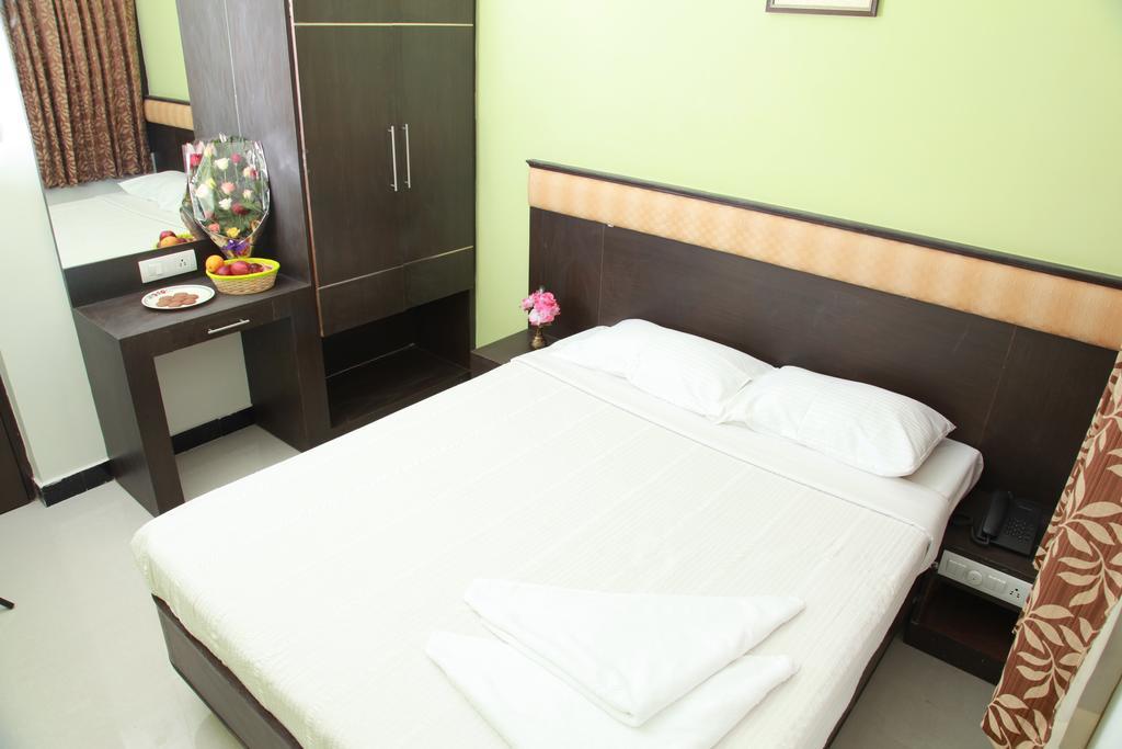 Jeyam Residency, Kumbakonam Ξενοδοχείο Δωμάτιο φωτογραφία
