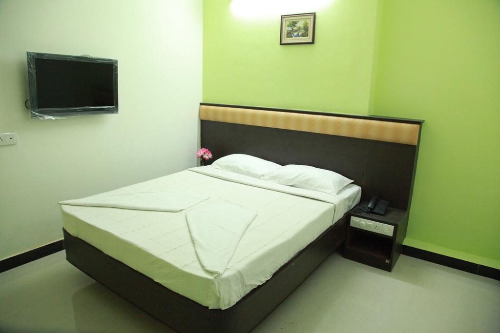 Jeyam Residency, Kumbakonam Ξενοδοχείο Δωμάτιο φωτογραφία