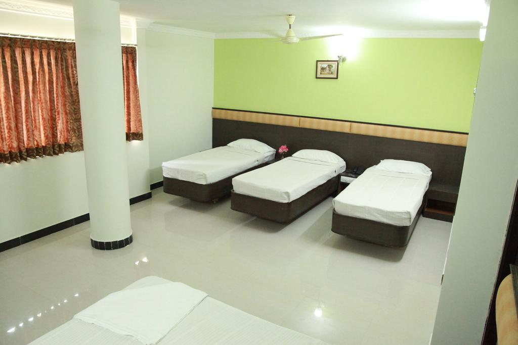 Jeyam Residency, Kumbakonam Ξενοδοχείο Δωμάτιο φωτογραφία