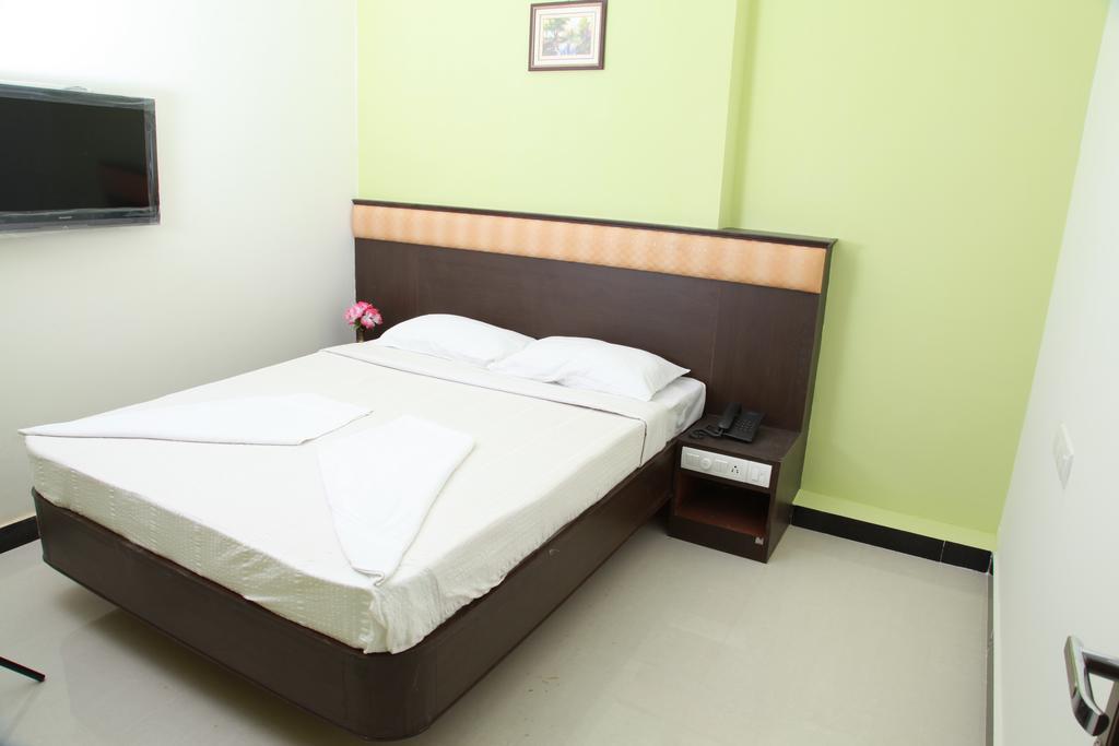 Jeyam Residency, Kumbakonam Ξενοδοχείο Δωμάτιο φωτογραφία
